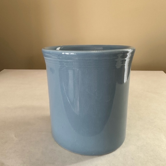 Fiesta ware mug. Periwinkle. Height: 3.75” Width: 3.5” - Picture 5 of 10
